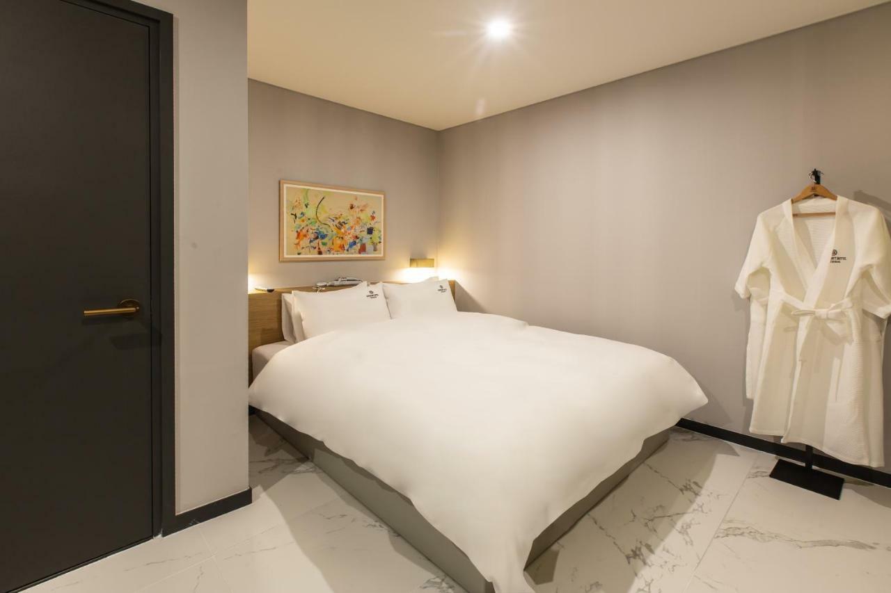 Brown Dot Gijang Yeonhwari Hotel Busan Exterior photo