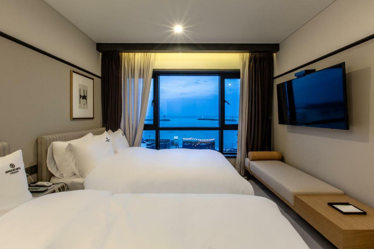 Brown Dot Gijang Yeonhwari Hotel Busan Exterior photo